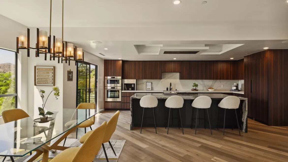 Argyle Ave. Project: Luxury Kitchen Renovation