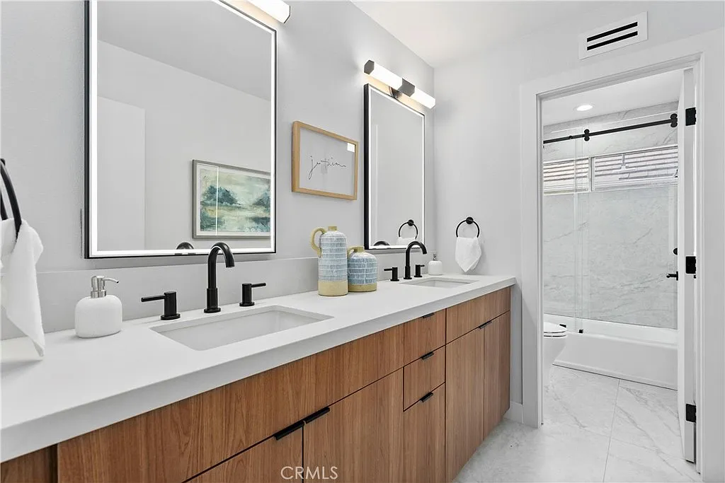 interior lighting layout